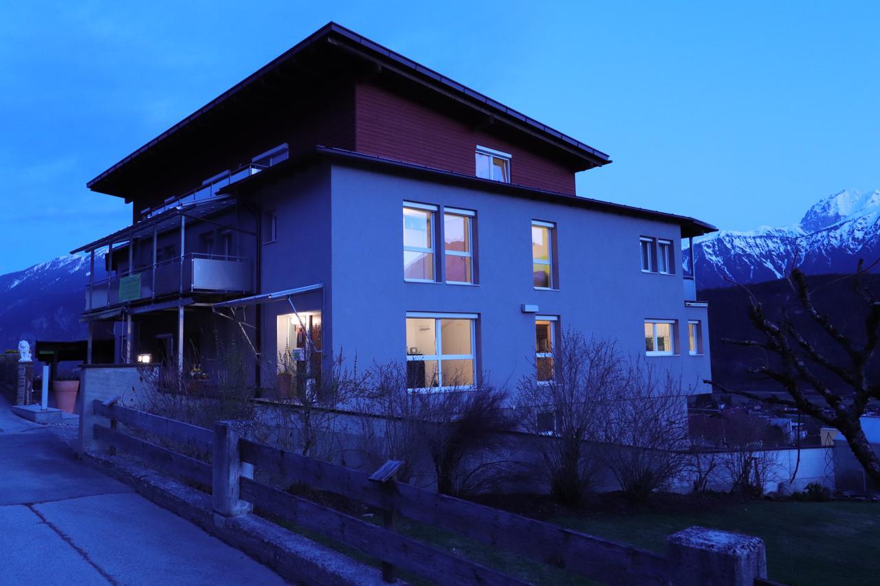 Gastehaus Possard Hotel Stams Bagian luar foto