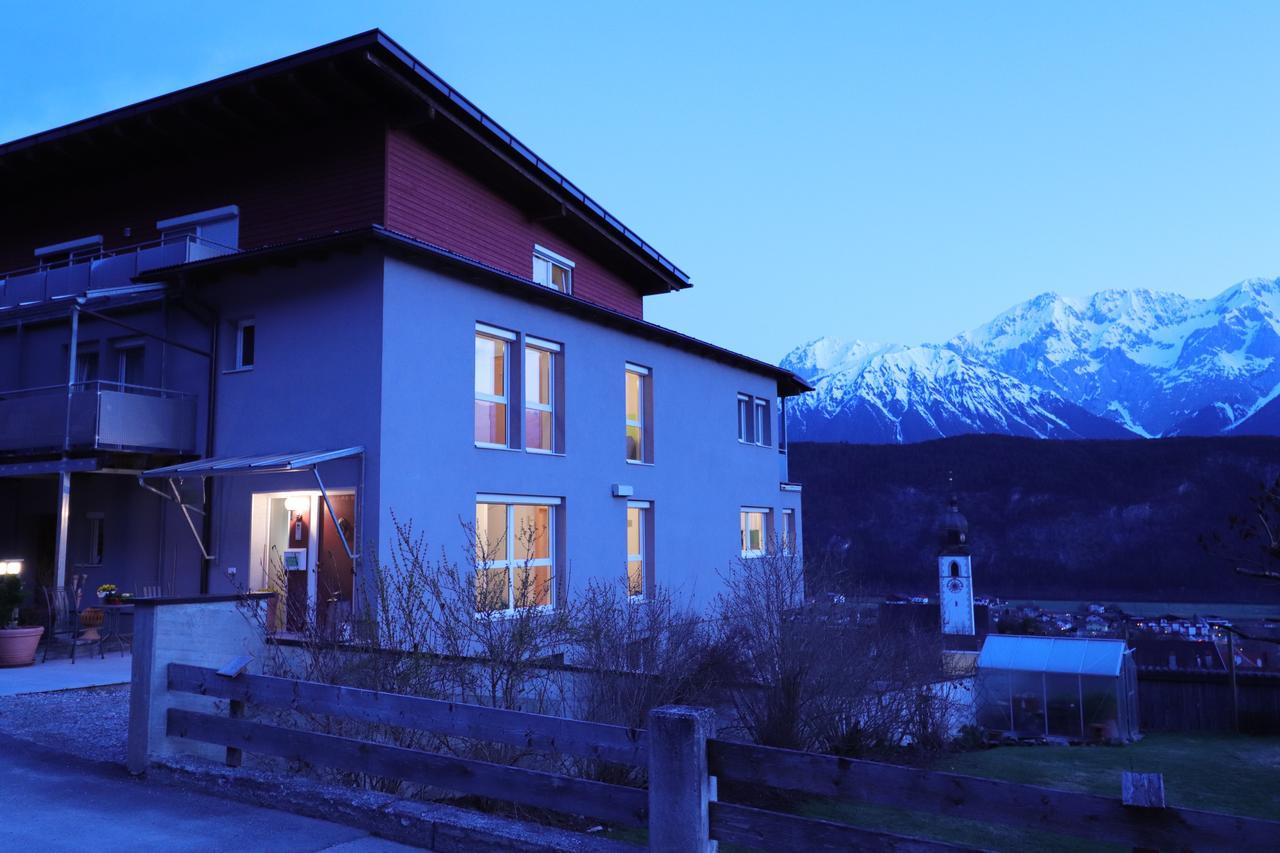 Gastehaus Possard Hotel Stams Bagian luar foto