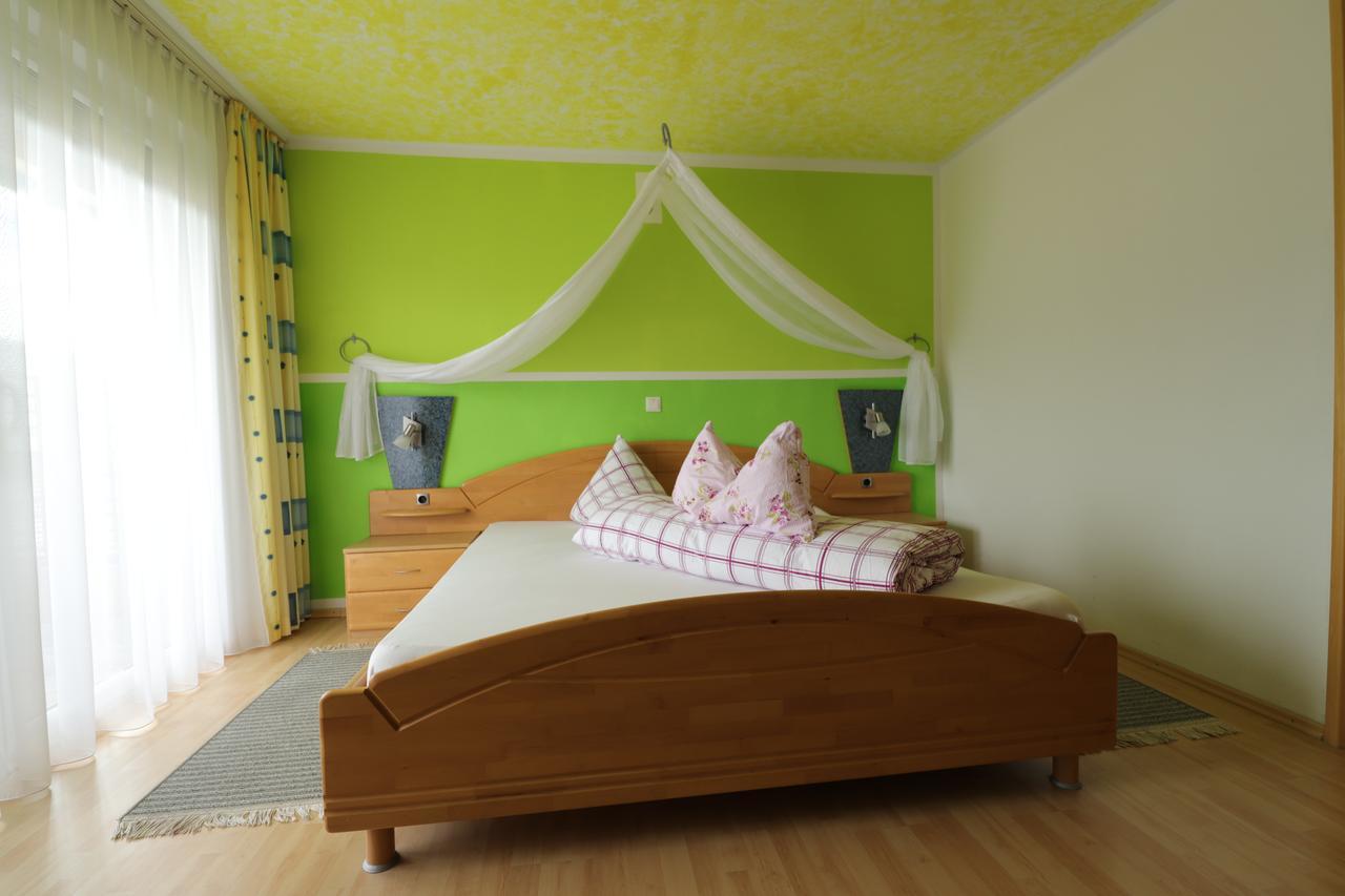 Gastehaus Possard Hotel Stams Bagian luar foto