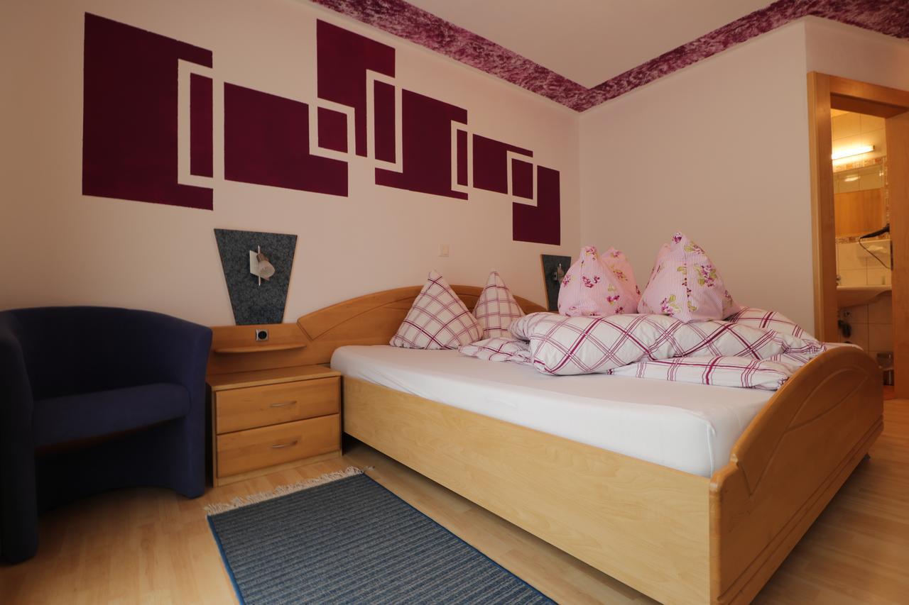 Gastehaus Possard Hotel Stams Bagian luar foto
