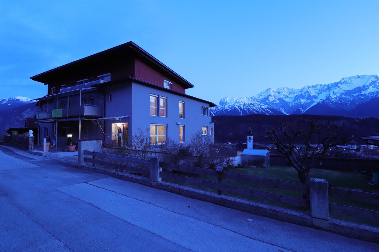 Gastehaus Possard Hotel Stams Bagian luar foto