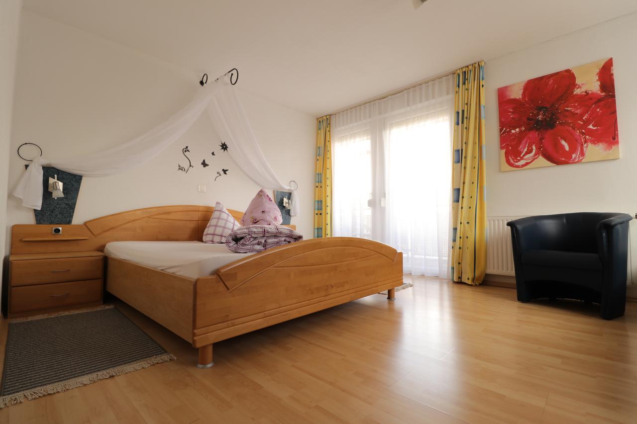 Gastehaus Possard Hotel Stams Bagian luar foto